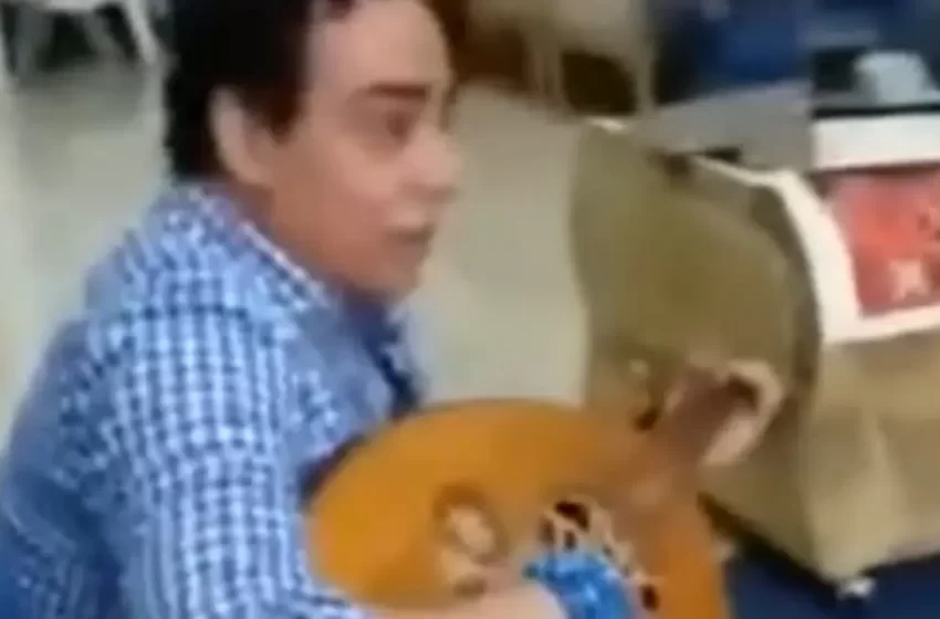  مطالب بمحاكمة ملحن تلا القرآن على أنغام العود
