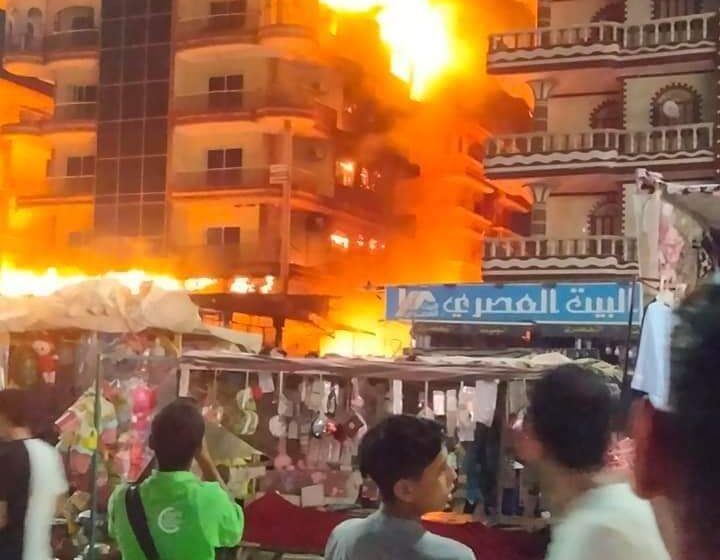  إصابة 13 شخص في حريق بمعرض لبيع الأحذية بالدقهلية
